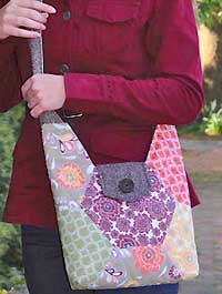 Hexie Hipster Bag Pattern in downloadable format