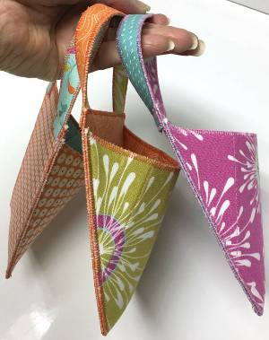 Hang On Pattern by Lazy Girl Designs