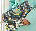 Coronation Clutch PDF Pattern by Indygo Junction